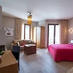 Forest Boutique Hotel