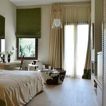 Forest Boutique Mega Chorio