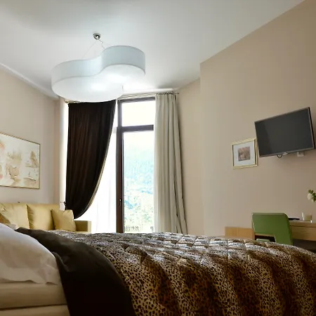 Forest Boutique Hotel Mega Chorio