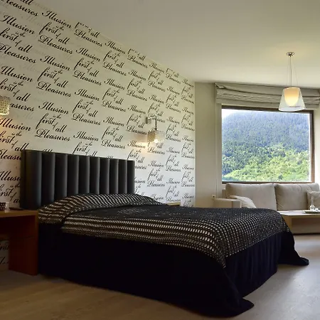 Forest Boutique Hotel Mega Chorio