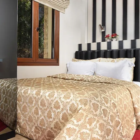 Forest Boutique Hotel