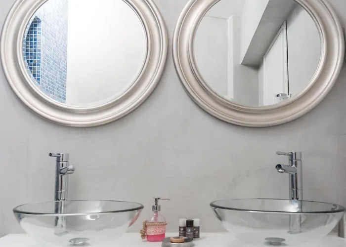 Forest Boutique Mega Chorio